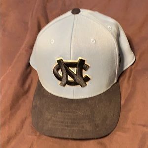 Stretch fitted UNC Chapel Hill Tar Heels hat